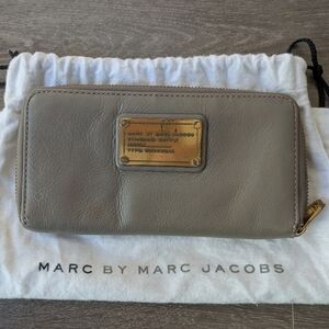Marc by Marc Jacobs Gray Zip Around Leather Continental Wallet